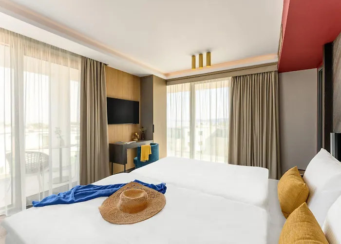 Vinifera Wine & 5 Stars Superior Hotel Balatonfüred